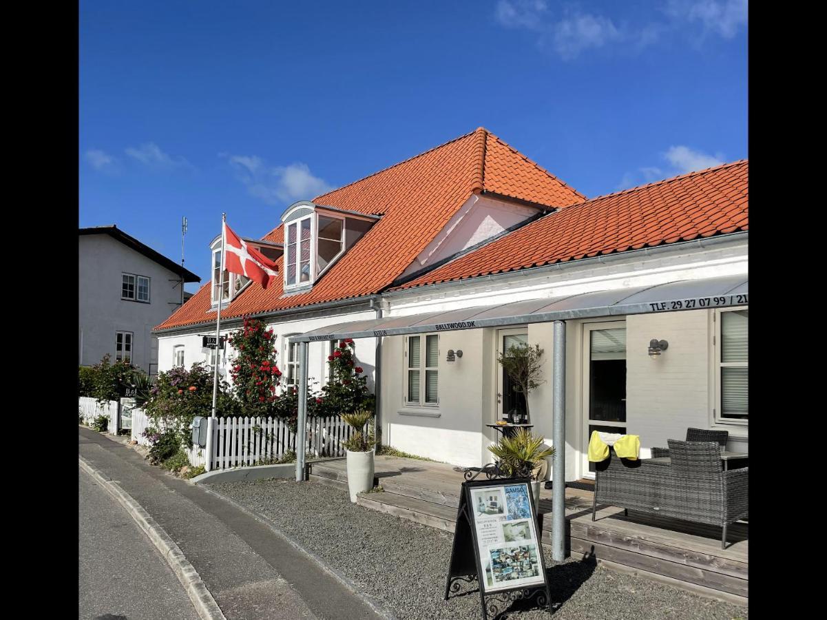 Balliwood Vaerelsesudlejning Ballen  Dış mekan fotoğraf
